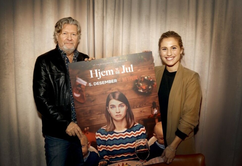 Partners in «Originals»: Per-Olav Sørensen og Tesha Crawford har allerede samarbeidet på to nordiske Netflix-serier, med en tredje på vei. «Hjem til jul» var Netflixs første norske originalserie. - Jeg tror Per Olav har et skarpt blikk for hvordan mennesker interagerer med hverandre og det genuine blikket hans skinner virkelig gjennom i historien, sier Crawford. Foto: Eivor Eriksen.
