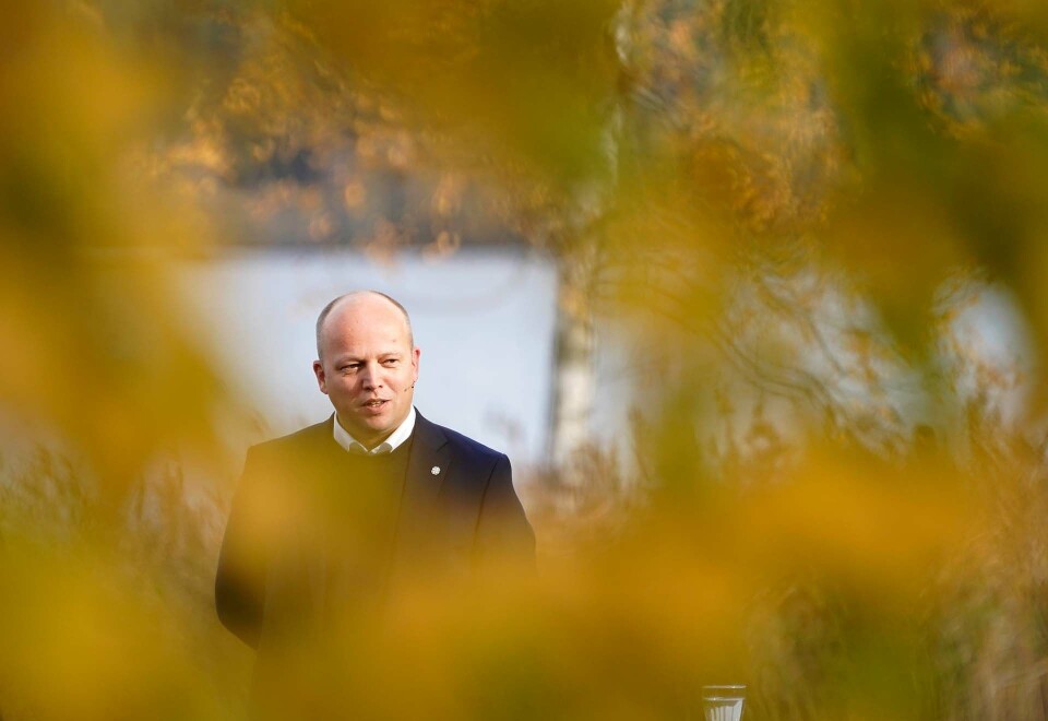 Liten PR-besparelse: Finansminister Trygve Slagsvold Vedum fastholder at konsulentbruken i staten skal ned, men besparelsene ble ikke allverden om en ser på kommunikasjonskjøpene til de største etatene. Her Vedum fra fremleggelsen av Hurdalsplattformen. Foto: Torstein Bøe/NTB