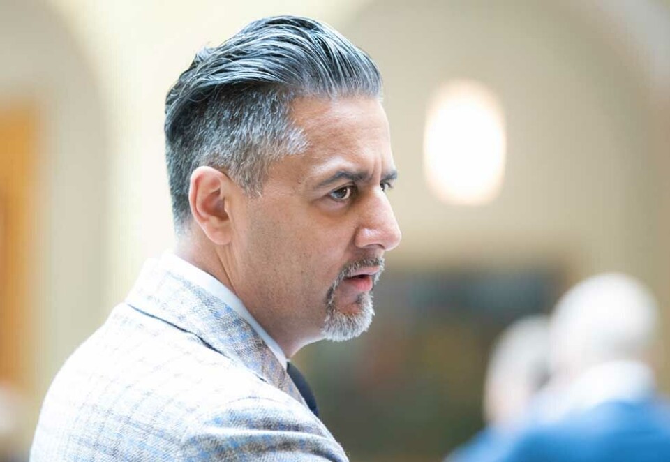 Snakker i kveld: Kulturminister Abid Raja vil snakke til den norske mediebransjen i kveld under en digital åpning av konferansen Nordiske Mediedager. Foto: Scanpix.