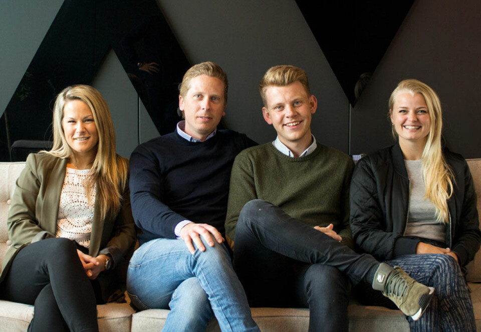 Vokser i første driftsår: Christoffer Stenholt (nummer to fra venstre) blir ny daglig leder i byrået som stod bak lureri-kampanjen til Coop, We Are Live. Nye ansatte blir også fra venstre Silje Marie Stähler, Kristoffer Baastad og Andrea Finseth.