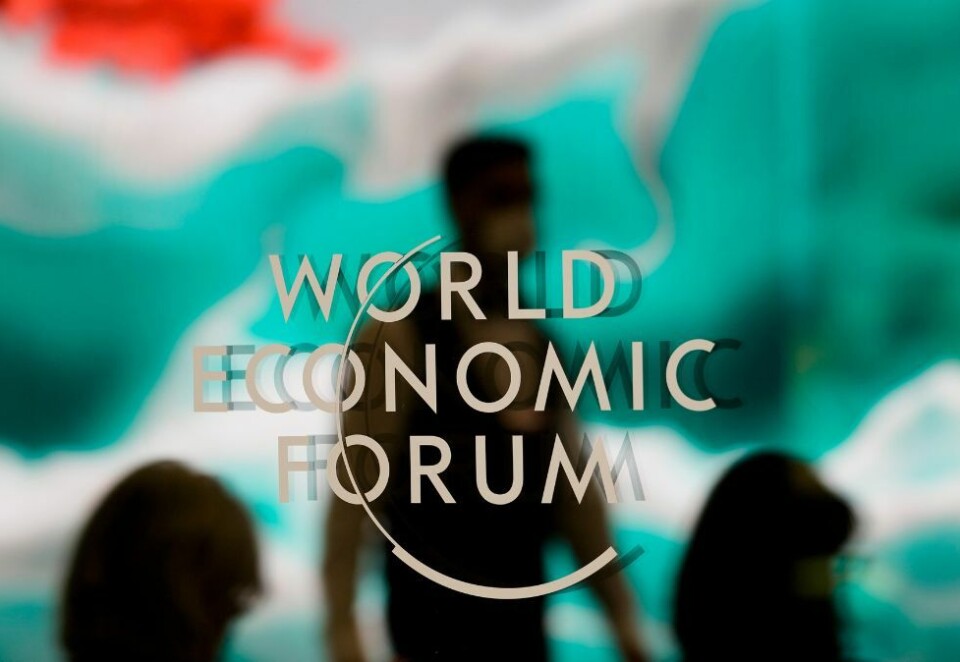 Stram økonomi: Flere mediehus dropper World Economic Forum grunnet strammere budsjetter. Foto: AP Photo/Markus Schreiber.