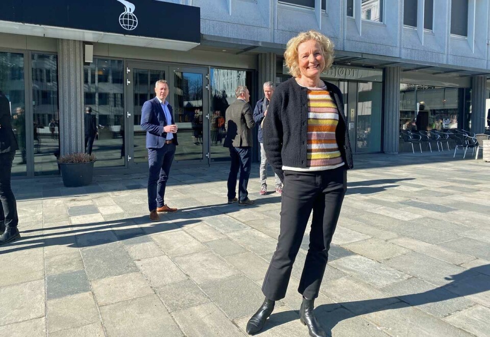 - Gedigne muligheter: Daglig leder mediebyrået MediaPlus, Cecilie Faye, har sett på hva du skal kommunisere for å bli en attraktiv arbeidsgiver. – Dersom du jobber riktig ligger det gedigne muligheter og venter, sier Faye som nylig gjestet Kampanjes «Employer Branding»-konferanse. Foto: Knut Kristian Hauger.