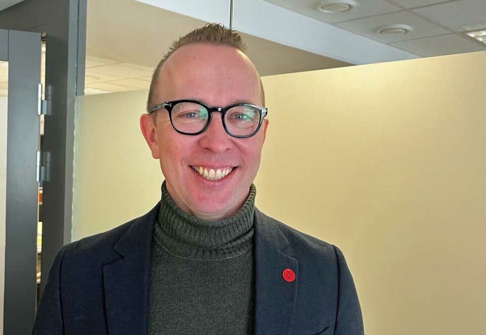 - Samfunnsansvar, en selvfølge: Partner i rekrutteringsfirmaet MeyerHaugen, Sverre Haugen, tror samfunnsansvar kan bli en selvfølge for mange når valget av arbeidsgiver finner sted. - Ja, selvfølgelig skal du tenke på det. Det skulle bare mangle, sier han. Foto: Dag Robert Jerijervi.