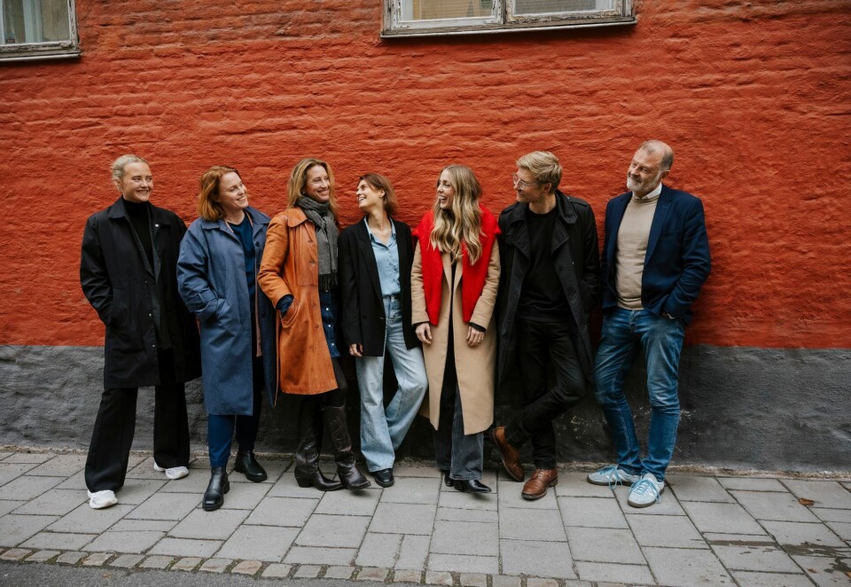 Hele gjengen: Her ser du hele gjengen i Sannum & Bergestuen. I hvert fall store deler av den. Foto: Johnny Vaet Nordskog.