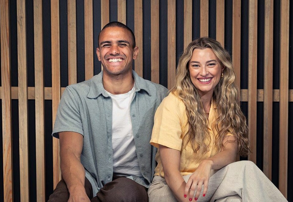 Slutt: Dennis Siva og Marte Bratberg har ledet studiosendingene til «God kveld Norge» det siste året, men til sommeren er det slutt. Foto: TV 2