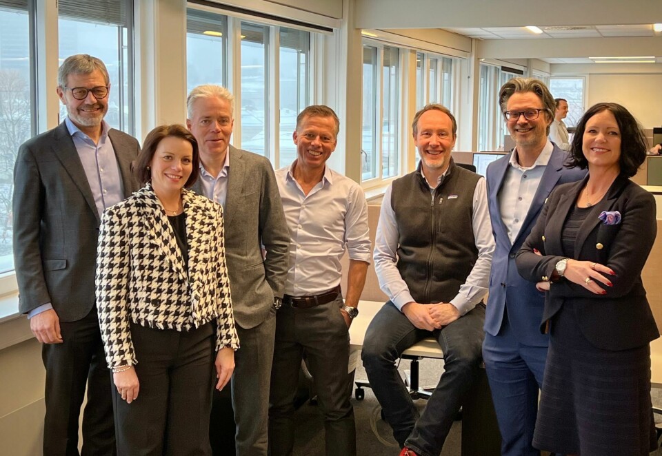 Zynk-partnere: Fra venstre: Hans Olav Otterlei, Vibeke Lewin, Jan Glendrange, Lars Sæthre, Johan Wilskow, Kristian Sarastuen og Zynk-sjef Guri Størvold. Foto: Zynk