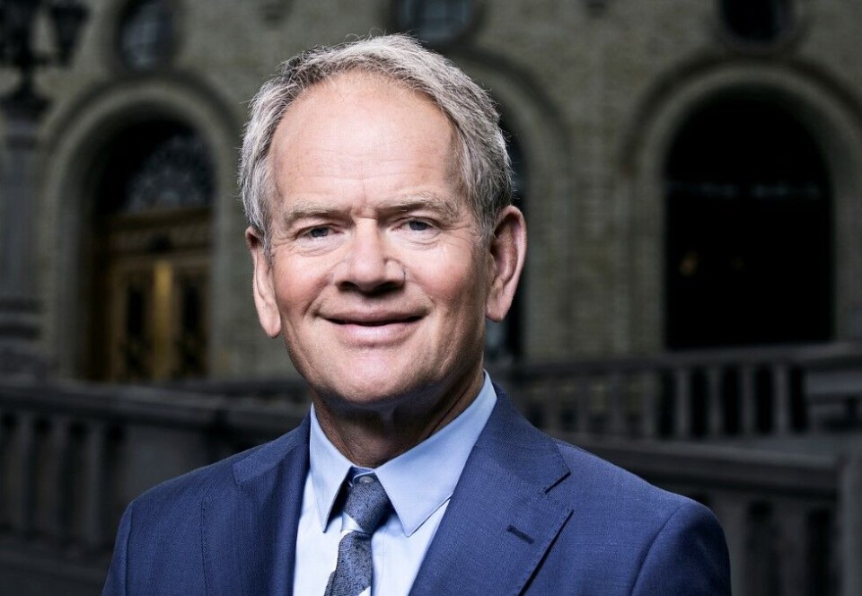 Går av med pensjon: NRKs politiske kommentator Magnus Takvam, som også har ledet NRK Nyheters politiske avdeling og jobbet som reporter, går snart av med pensjon. Foto: NRK