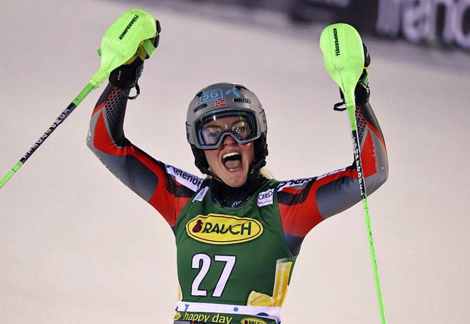 Stjernesund er stjerna: Thea Louise Stjernesund har fått en solid start på sesongen bakken. Ifølge Nielsens undersøkelse leverer hun også solid for sine følgere på Instagram. . sier Stjernesund til Kampanje. Foto: (AP Photo/Alessandro Trovati)