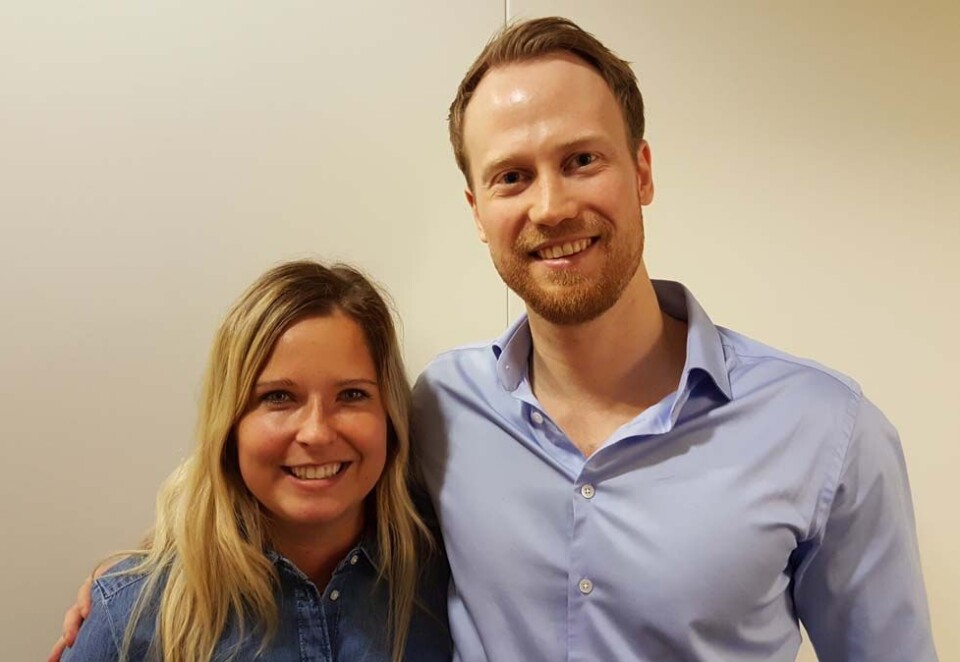 Digitale hoder: I NHST-konsernet er blant annet Adela Svajda (til v) ansatt som redaksjonell analytiker mens Mathias Klingsholm er nyansatt dataanalytiker. Foto: NHST