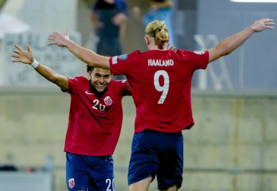 Målteft: Antonio Nusa og Erling Braut Haaland har virkelig funnet tonen på landslaget. Foto: NTB