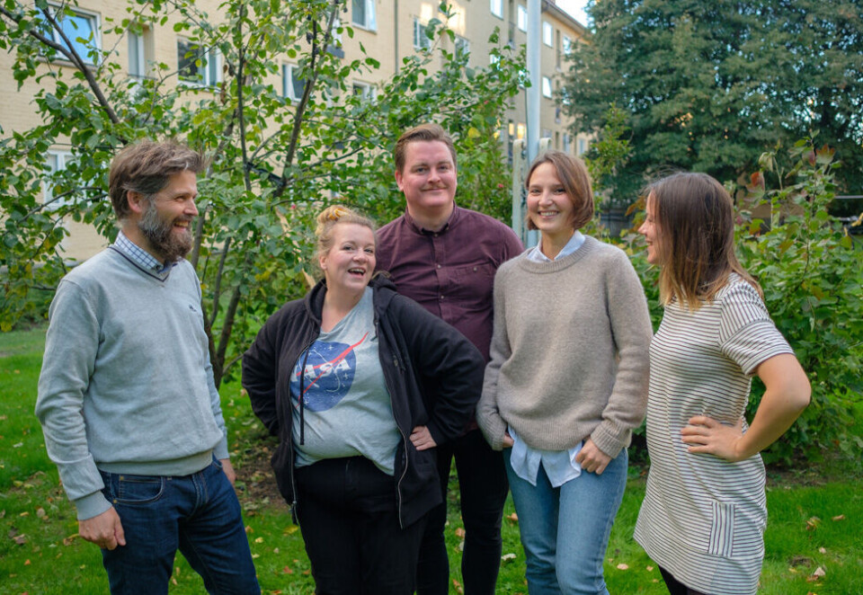 Vokser med konferanseverktøy: Confrere har gått fra tre til ni ansatte siden i fjor sommer. Her med sine siste tilskudd fra Netlife. Fra venstre: Svein Willassen (daglig leder), Anja Schönhaug (markedssjef),Anders Aspaas (sjef for salg og kundeopplevelse), Julie Elise Hauge (Senior Designer) og Ida Aalen (produktsjef).