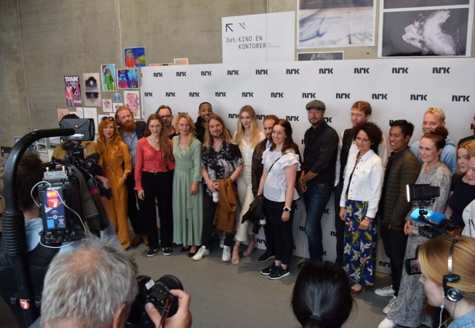 Tv-høsten: NRK presenterte denne uken sin store høstmeny på Vega i Oslo. Her et lite knippe av skuespillere og programledere som vil dukke opp på skjermen denne høsten. Foto: Knut Kristian Hauger.