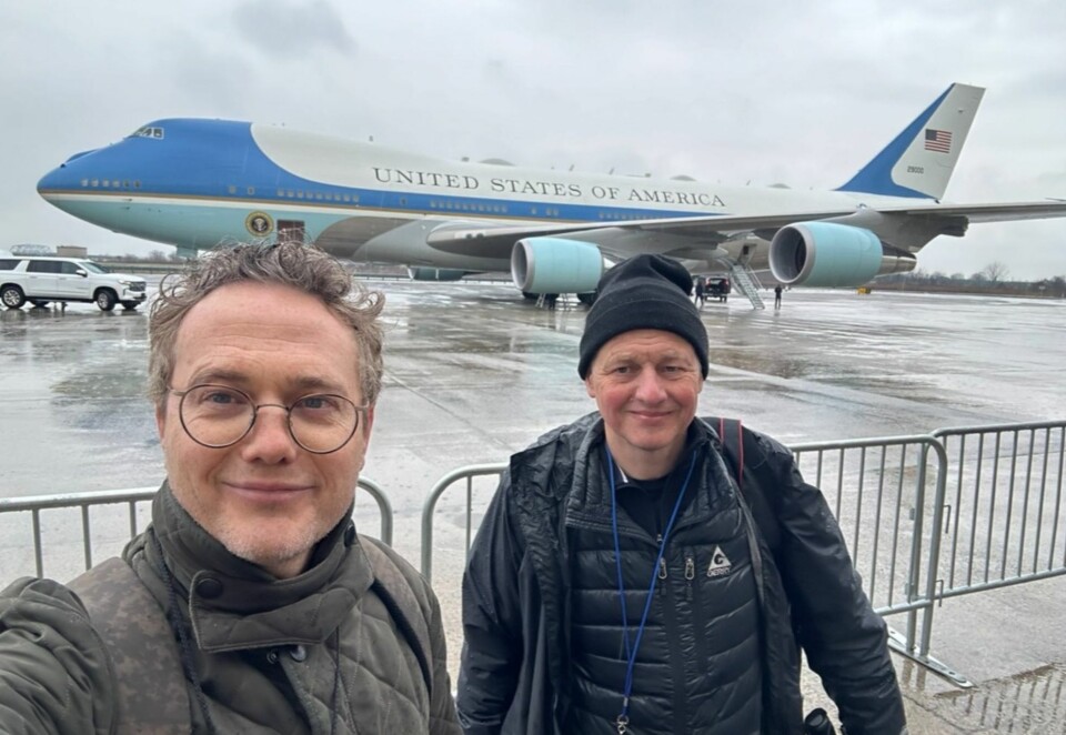 På tur: Journalist Nilas Johnsen og fotograf Thomas Nilsson på reise. Foto: Privat