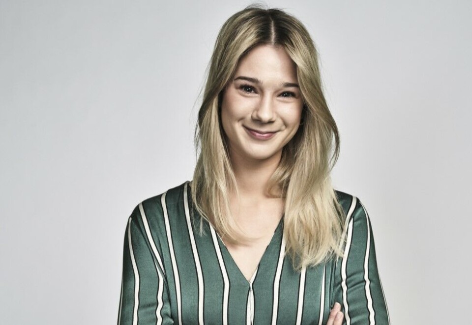 Reporter: Viaplay-reporter Regine Leenborg Anthonessen har vært å se på de aller fleste verdenscuprenn som Viaplay har dekket denne sesongen. Hun er lettet over at det ikke blir Russland-tur. Foto: Rune Bendiksen.