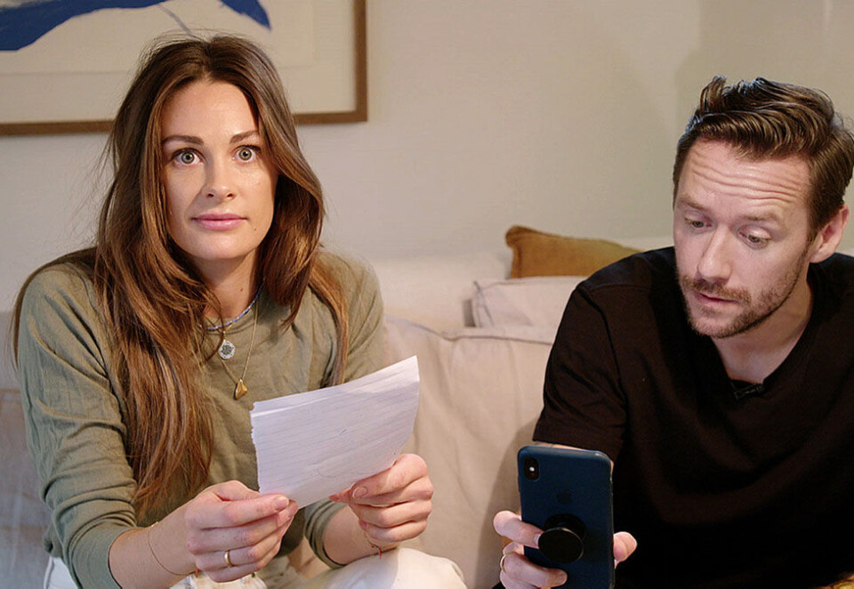 Gransker motebransjen: Jenny Skavlan leder det nye programmet «Avkledd» på NRK der hun skal finne ut av hvorfor nordmenn går kledd som de gjør. Også Skavlans ektefelle Thomas Gullestad figurerer i serien. Foto: NRK