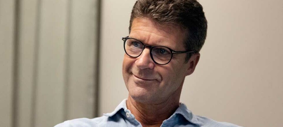 Qani, shved pornosi. Qani, shved pornosi.