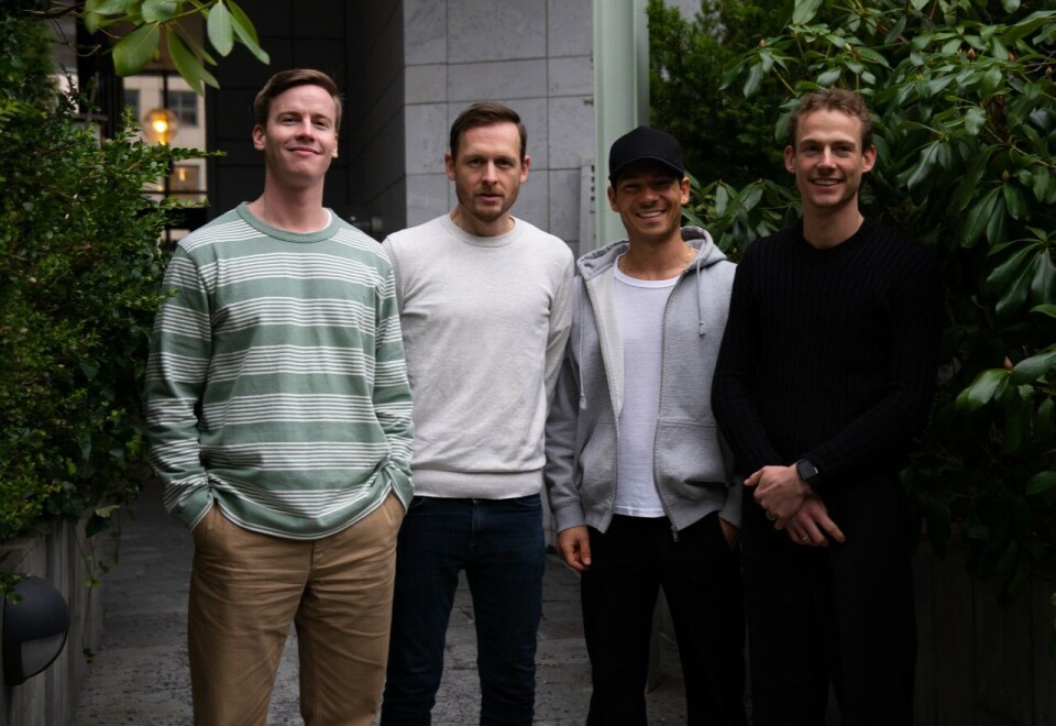 Med over: Martin Bentzon og Martin Vik kan ønske Mathias Nima og Herman Lundin Mathisen velkommen til M51s lokaler på Aker Brygge. Foto: M51.