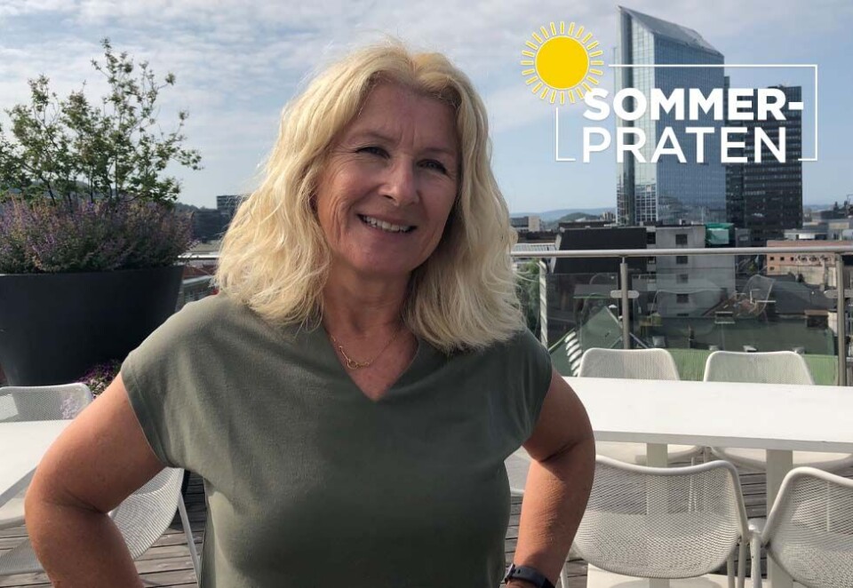 Kommentator Anita Hoemsnes er én av fire kvinner i Dagens Næringsliv som har startet opp DN Kvinner, et Facebook-initiativ som er et fora primært for kvinner.