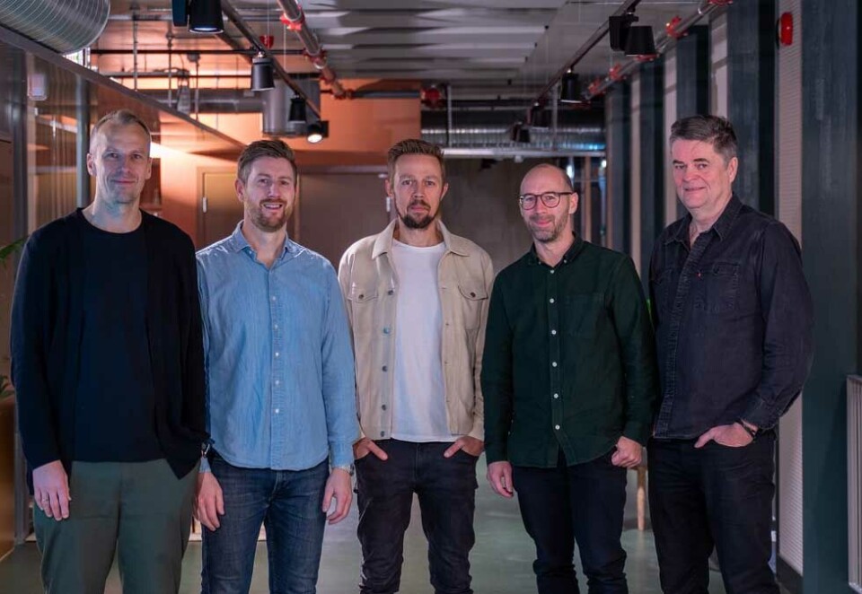 På lag med Bas: Bas etablerer et nytt datterselskap for marketing technology. På bilder fra venstre ser en produktdirektør i Bas Bård Madsen, Christian Stenvik, Jarle Hovland og Ingvar Ljosland som alle blir nye ansette i selskapet Optinn, samt Bas-sjefen Arild Horsberg.