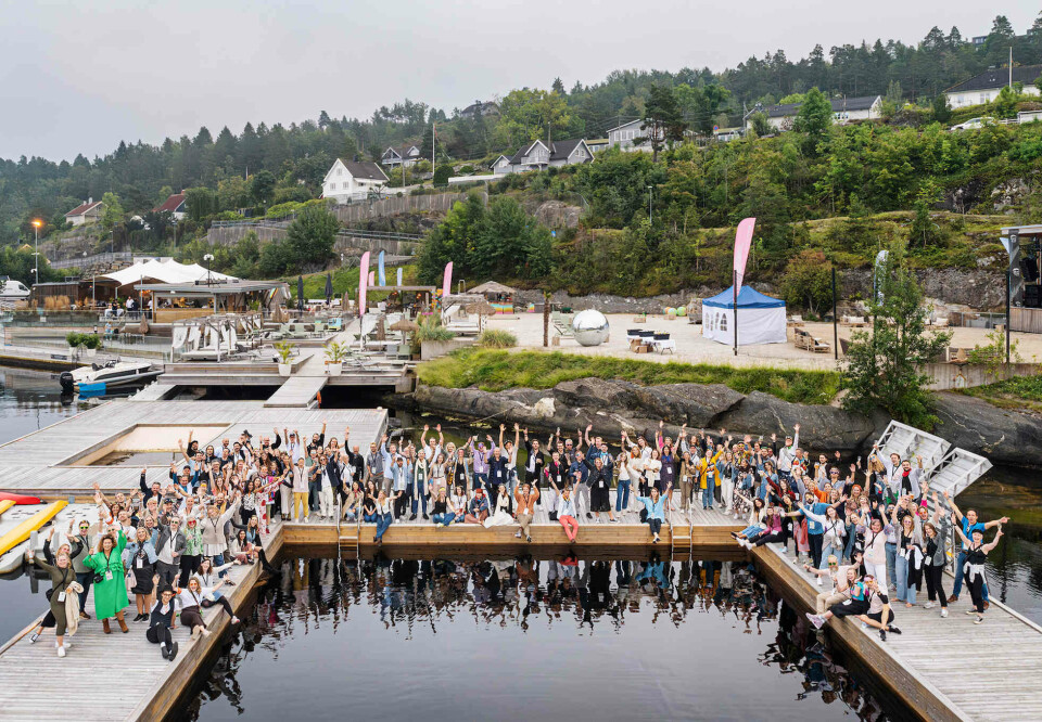 Legger alle eggene i én kurv: Sopra Steria slo på stortromma da de inviterte over 200 ansatte til Kragerø for å drive med teambuilding. Resultatet ble «Eggchella».