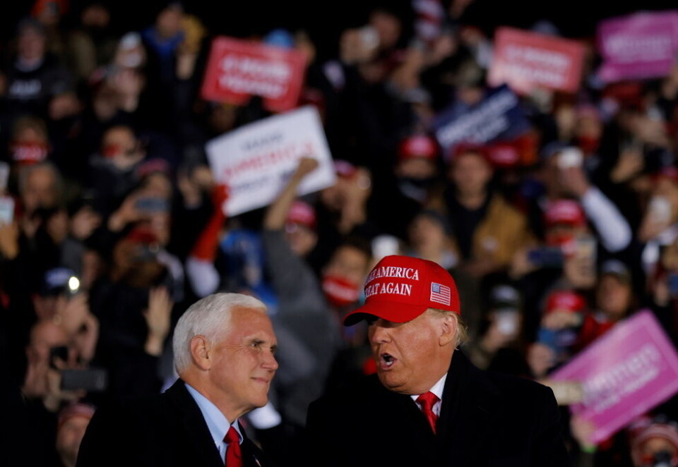 Stjeler overskrifter: Det er president Donald Trump som stjeler overskriftene i norske medier under dekningen av presidentvalget, der Trump nevnes over 200 ganger i døgnet. - Jeg synes dekningen er i overkant stor, og det er fort at man drukner litt i alt dette stoffet, sier kommentator Jan Arild Snoen i Minerva. Foto: Reuters / Carlos Barria