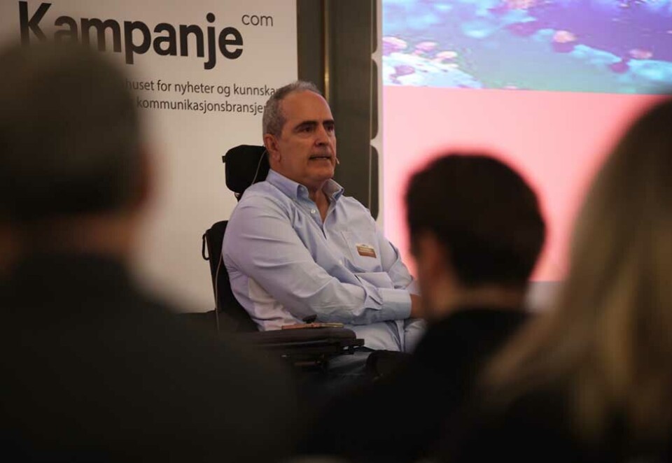 Forsker på mediebruk;: Professor ved Høyskolen Kristiania Sharam Alghasi var på Kampanjes mediekonferanse før jul. Da snakket professoren om mediebruken til mennesker med innvandrerbakgrunn i Norge. Foto: Eivor Eriksen.