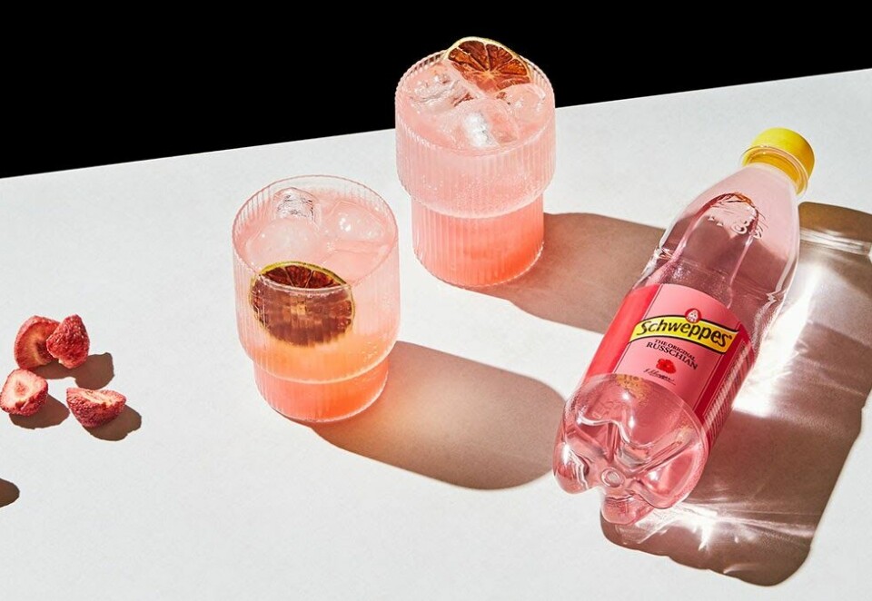 Slik har vi servert Schweppes til ungdommen