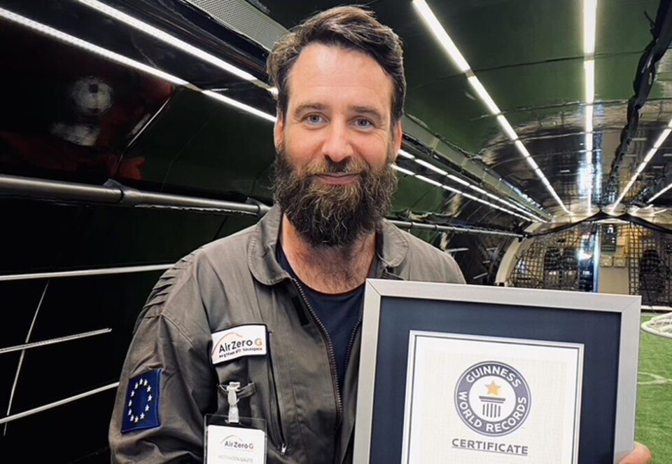 Får plass i rekordboka: Guinness World Records har godkjent verdensrekordforsøket til Mastercard. Norske Gaute Hesthagen står bak kamera.