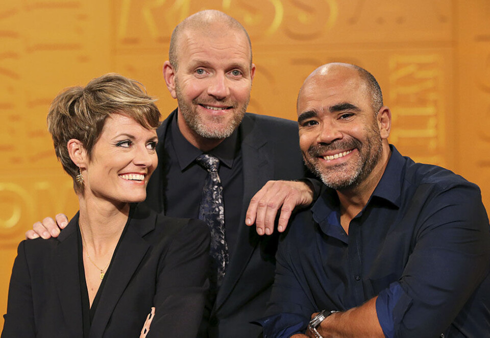 Hisser på seg seere: Pernille Sørensen, Bård Tufte Johnsen og Johan Goldens vitser om høyskolen på Nesna falt ikke i smak hos alle TV-seere. Også Kringkastingsrådet er delt i oppfatningen av hvilken retning trioen sparker. Foto: NRK