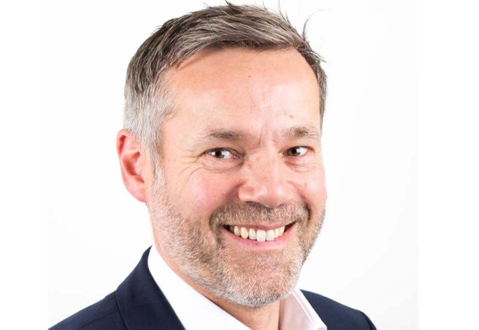 Ikke på Snap: Rapporten fra Bearing Point viser at «alle» er på Facebook, men bare ti prosent av bedriftene er på SnapChat. - Likevel ser vi at det er altfor mange som ikke utnytter Facebook godt nok i kundedialogen. Vi tror også at flere kommer til å oppdage potensialet som ligger på Snapchat – og at mange flere vil ta denne plattformen i bruk i 2018, sier strategi- og digitaliseringsdirektør Fredrik Kallevig i BearingPoint Norge.