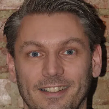Kenneth Baranyi Eriksen 