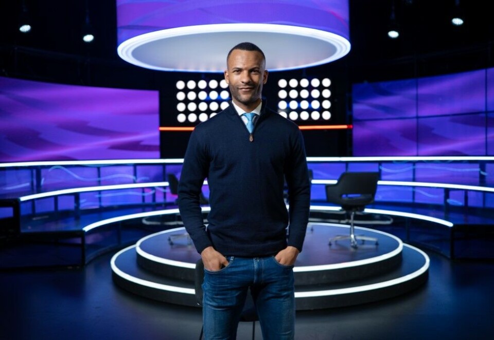 Klar til avspark: Yaw Amankwah ser frem til å ta fatt på norsk fotball i i TV 2. - Det er så massivt det TV 2 ønsker å få til, at det er vanskelig å si hvordan vi ligger an, sier han til Kampanje. Foto: TV 2.