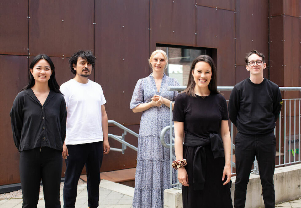Styrker Hamar-laget: Performance manager Van C. Lam, digital strategy director Tor Hernan Floor, daglig leder i Anti Hamar Ellen Østmoen, sammen med nyansatte Ane Sakshaug og Joakim A. Bråtalien.