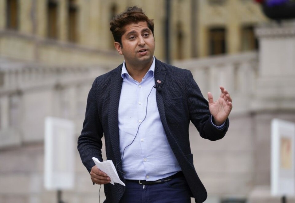 Bekymret: Himanshu Gulati (FrP) vil se Ap og Sps politikk i praksis, men sier han er bekymret. Foto: Terje Bendiksby / NTB