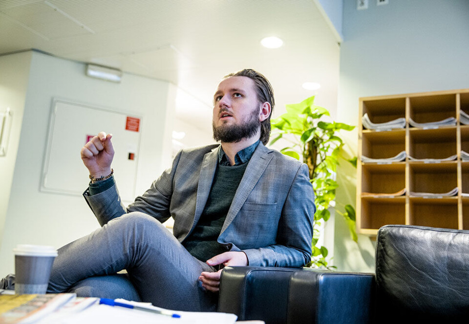 Jubler for lovendring: Freddy André Øvstegård (SV) mener det er på høy tid at annonsører og influencere må merke retusjert reklame. Foto: Stian Lysberg Solum/NTB