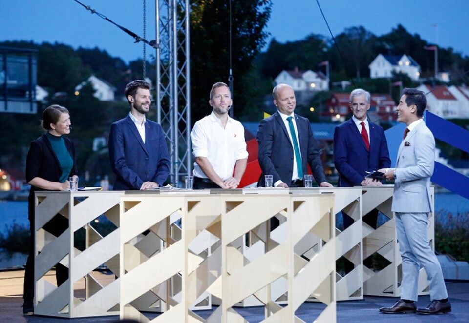 - Rødgrønn side best: Kampanjes valgkampjury oppsummerte den store partilederdebatten med at rødgrønn side var best. Her fra venstre Une Bastholm (MDG), Bjørnar Moxnes (Rødt), kveldens vinner Audun Lysbakken (SV), Trygve Slagsvold Vedum (Sp) og Jonas Gahr Støre (Ap) sammen med programleder Fredrik Solvang. Foto: Eivor Eriksen.