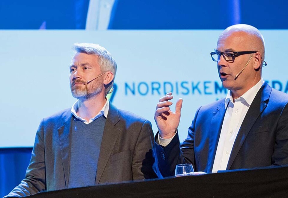 Ønsker TV 2-sjefen lykke til: - Som innholdsprodusent må jeg ønske TV 2 lykke til med å ta vare på denne publisistrollen, sier Thor Gjermund Eriksen (til høyre) om TV 2-sjef Olav T. Sandnes' dragkamp med Telenor. Foto: Nordiske Mediedager.