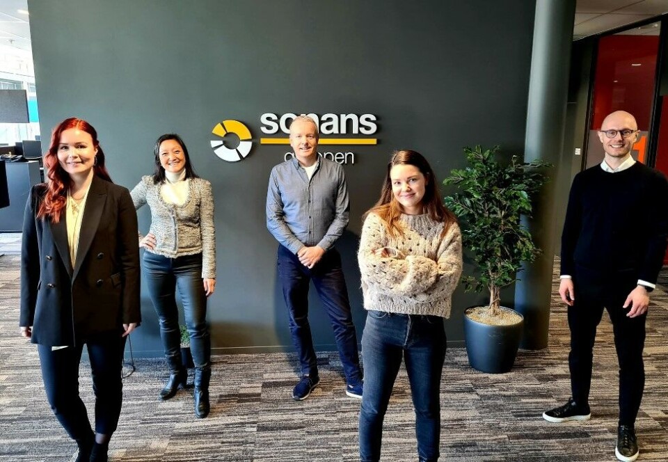 Inngår samarbeid: Fra venstre: markedssjef hos Sonans Utdanning Regine Borgen, strategi- og markedsdirektør for Sonans Gruppen Marit Aamold Trysnes, innovasjonsdirektør hos Red dentsu X Inge Hofstad Kjeilen, Client Lead Red dentsu X Janine Lauritzen Roth og Maning Director Performance Thomas Faye Willoch.