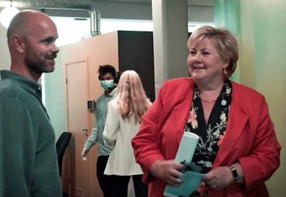 Fornemnt besøk: Eventbransjen ble rammet hardt av koronaviruset i Norge. - Myndighetenes restriksjoner rundt forsamlinger har gjort at de fleste fysiske eventer har måttet kanselleres, og Arendalsuka var intet unntak, sier JCP Nordic-sjefen Lars Terje Grorud som nylig fikk besøk av statsminister Erna Solberg.