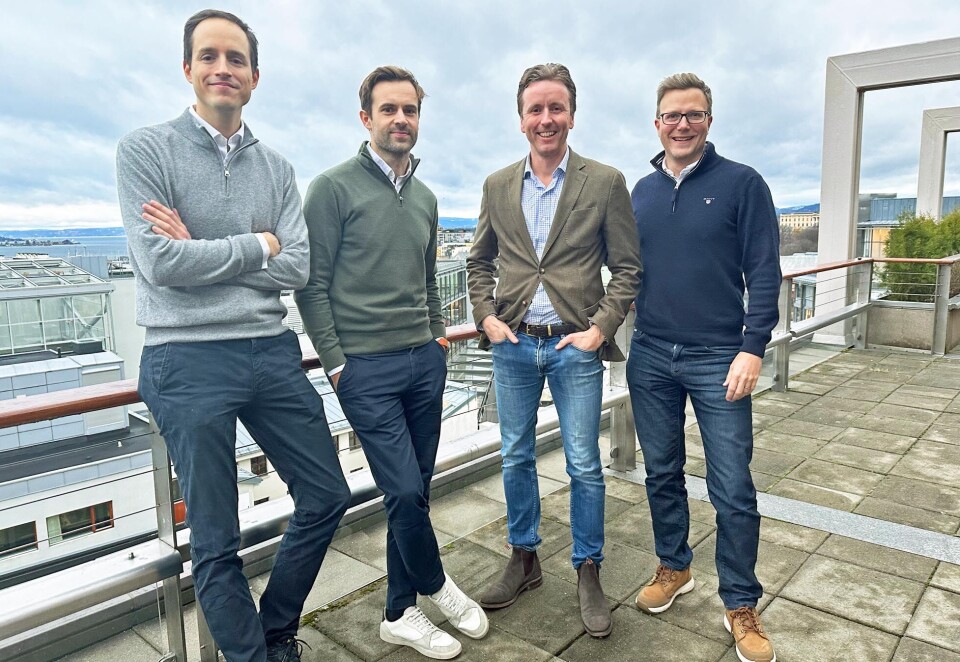 Tøffe forhandlere: En endeløs rekke med møter både digitalt og fysisk i London må til når en gigantavtale med to av verdens største oppkjøpsfond skal på plass. Her Schibsteds forhandlingsteam Jann- Boje Meinecke, Andreas Ehrenclou, Fredrik Bjørland og Andrew Kvålseth. Foto: Schibsted.