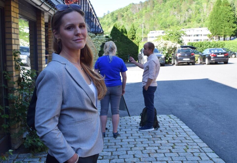 Fra hestesporten: Varamedlem i styret i DNT og travlagsleder, Elisabeth Bremeyer Carlsen, kunne fortelle at «hun fikk en advarsel» om ikke å være til stede på konferansen. Foto: Knut Kristian Hauger.