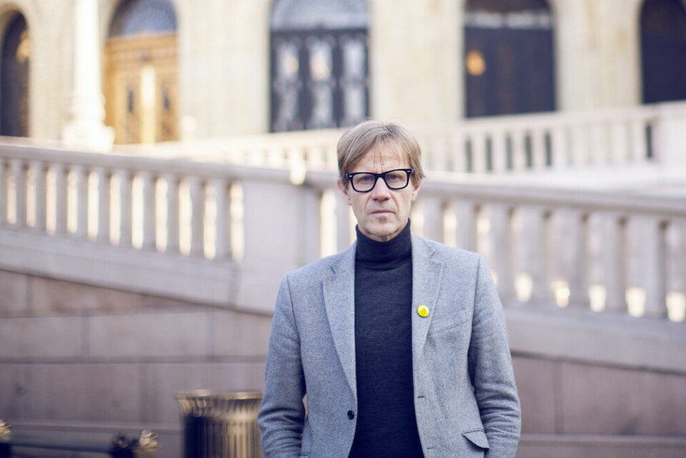 - Bør vurdere tiltak: Amnesty Norge-sjefen vil ikke oppfordre til boikott, men sier at dersom annonsørene synes Facebook er problematisk, bør de vurdere om de skal gjøre tiltak. - Jeg synes det er litt overraskende at så få blir med på dette, sier generalsekretær John Peder Egenæs. Foto: Amnesty Norge