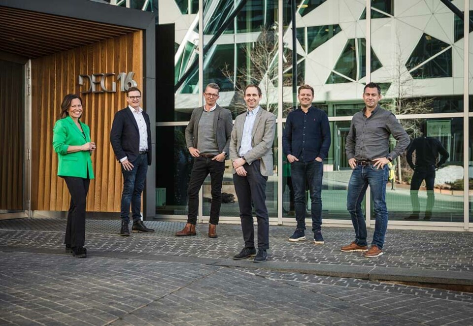 Flyttet til Barcode: Selv om Metro Branding nå flytter til Barcode fortsetter de samboerskapet med Seeds. Her Cathrine Stensland, Richard Wold, Espen Linna, Eirik Ekrann (foran), Eirik Mikalsen (Seeds) og Steinar Magnussen (Seeds).
