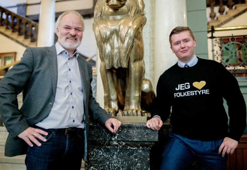 Klagespesialist: Leder for Ungdom mot EU, Kim René Hamre, til høyre for lederen av Nei til EU, Einar Frogner.