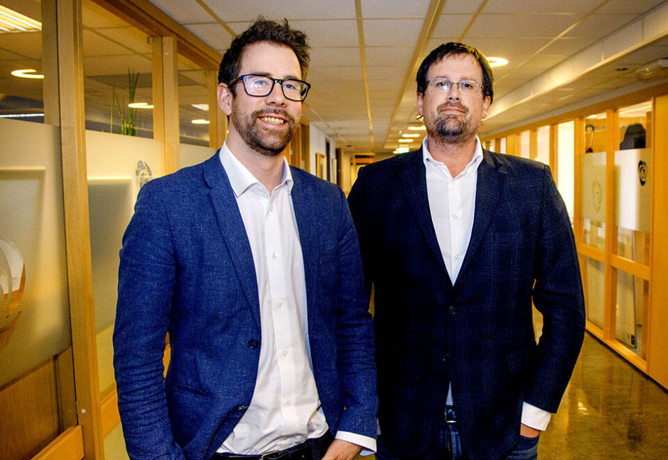 Klare for valgkamp: Med Tom Pitfields hjelp, skal Amund Vik (til venstre) og resten av partiet ruste seg for en valgkamp som blir stadig mer digital. Foto: Eivor Eriksen