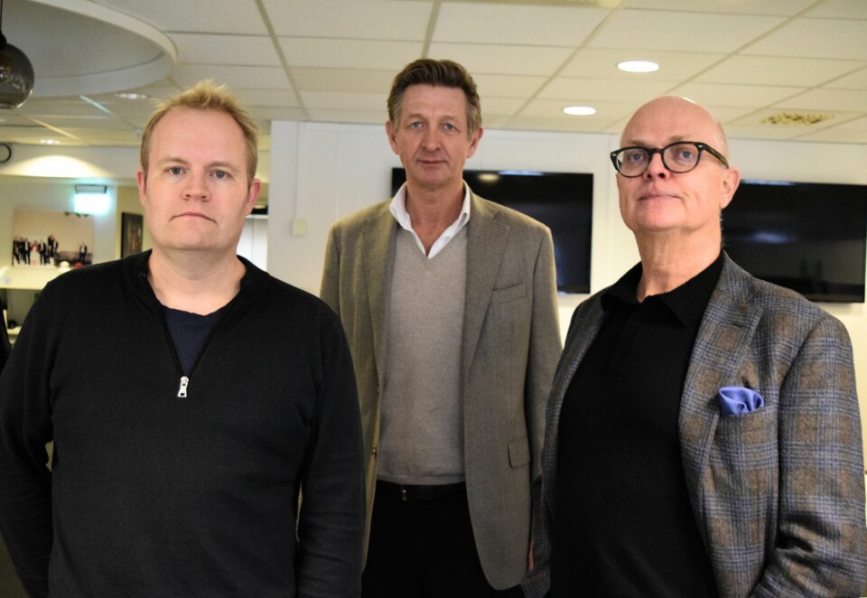 Gjester podkast: Ansvarlig redaktør i Kampanje, Knut Kristian Hauger, er gjest i dagens utgave av podkasten «Professoren & Praktiker’n». Her sammen med programlederne Lars Erling Olsen og Alf B. Bendixen. Foto: Anne Marte Bang Fossberg.