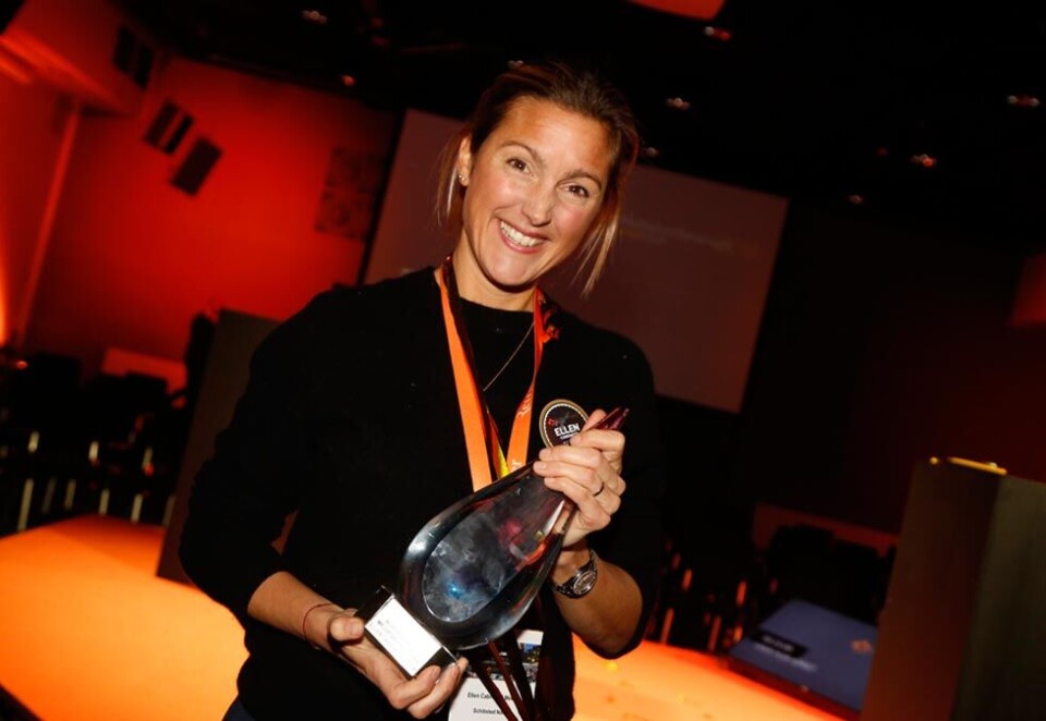 Rå på mediesalg: Strategisk kundesjef i Schibsted, Ellen Cabrinetti Meum, vinner prisen Norges beste medieselger på Mediakonferansen i Strømstad torsdag ettermiddag. - Denne prisen tar jeg med tilbake til hele gjengen jeg jobber sammen med i Schibsted, sier Meum. Foto: Eivor Eriksen.