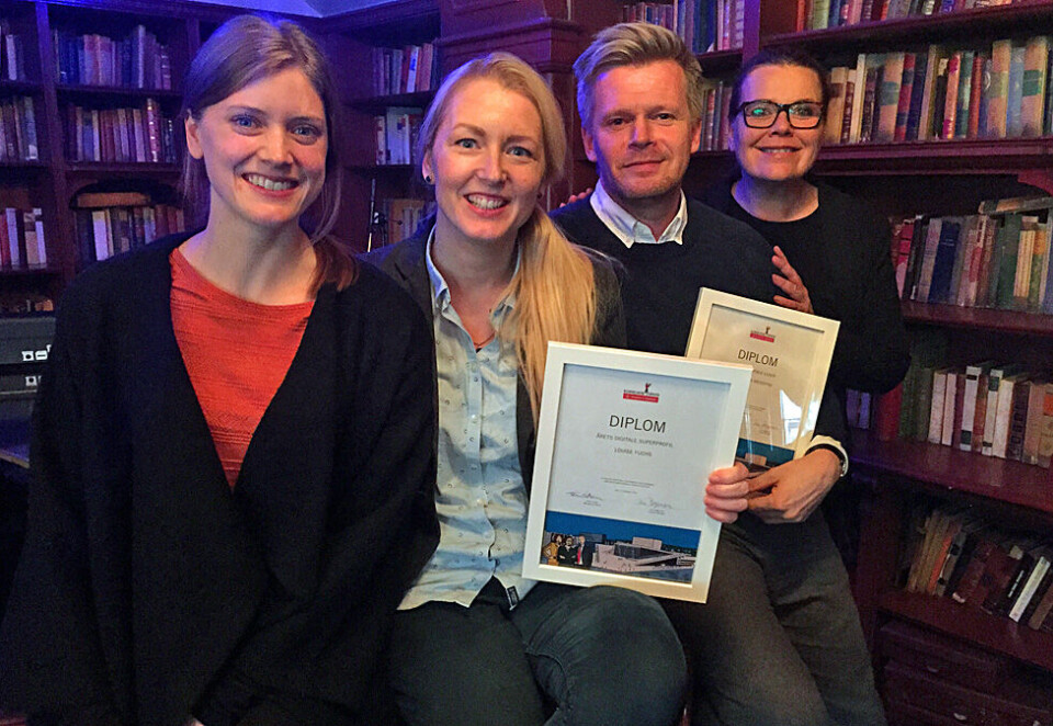 Best på digital kommunikasjon: Hammer & Haneborgs Tina Jørgensen (til venstre) og Trine Larsen (til høyre) sammen med årets digitalvinnere, Luise Fuchs og Christian Brosstad. - Et viktig suksesskriterium ligger i å forstå hvordan digitaliseringen påvirker samfunnet, markedet og organisasjonen man jobber i, sier daglig leder Trine Larsen som står bak kåringen. Foto: Knut Kristian Hauger.