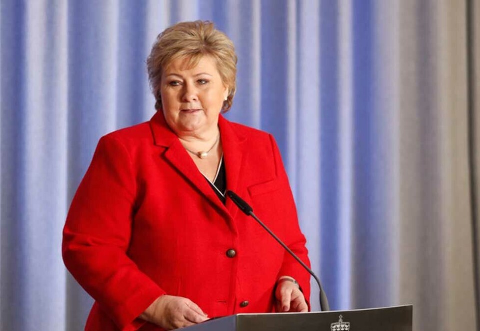 Nye krise-milliarder: Erna Solberg og regjeringen kunne fredag formiddag legge frem ytterligere økonomiske hjelpepakker for å støtte bedrifter og næringsdrivende, sikre arbeidsplasser og styrke næringslivet som rammes hardt av koronavirusutbruddet i Norge. Foto: Ole Berg-Rusten / NTB Scanpix.