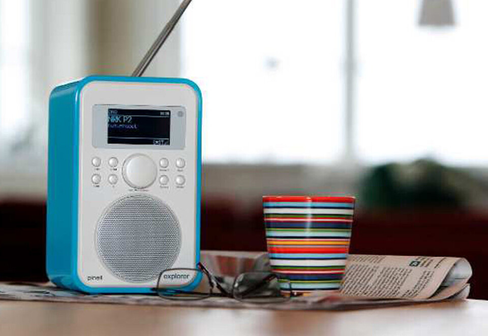 - DAB blir ikke reversert: Radioen er for mange en god følgesvenn til morgenkaffen. Men fra og med i dag slutter NRK å sende sine største kanaler på FM-nettet. Fremover blir det kun DAB til glede og frustrasjon for mange. - Beslutningen er tatt og DAB blir ikke reversert, skriver Knut Kristian Hauger.